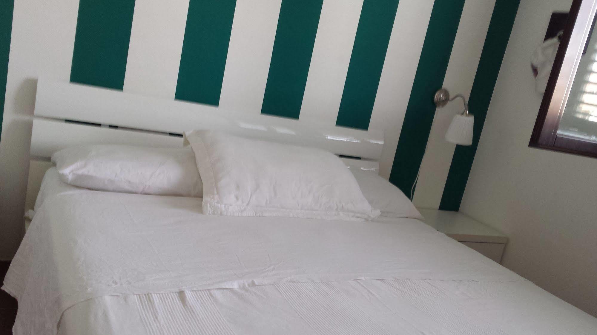 B&B La Dimora كوراتو المظهر الخارجي الصورة